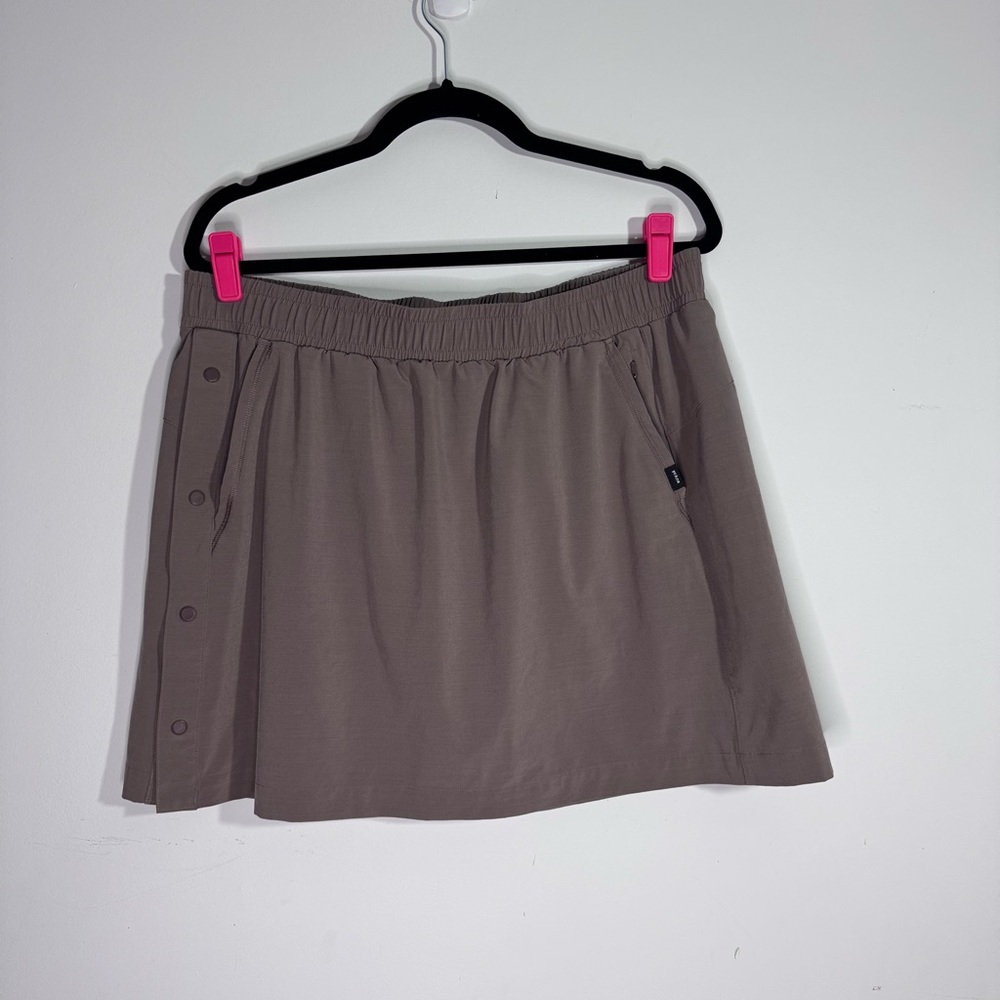 prAna XL Brown Athletic Skort Stretch Snap Side Built In Shorts Women - Picture 1 of 8